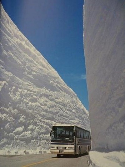 Japan_road_01