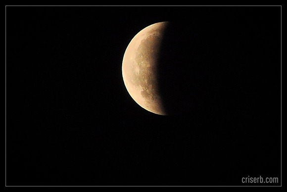eclipsa-totala-de-luna4 eclipsa-totala-de-luna4