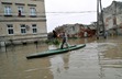 floods_poland_brzeg_man_on_kayak floods_poland_brzeg_man_on_kayak