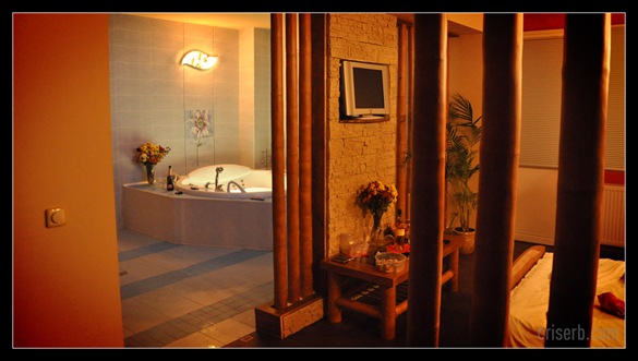jacuzzi2 jacuzzi2