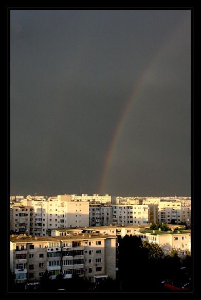 fulger-si-curcubeu1 fulger-si-curcubeu1