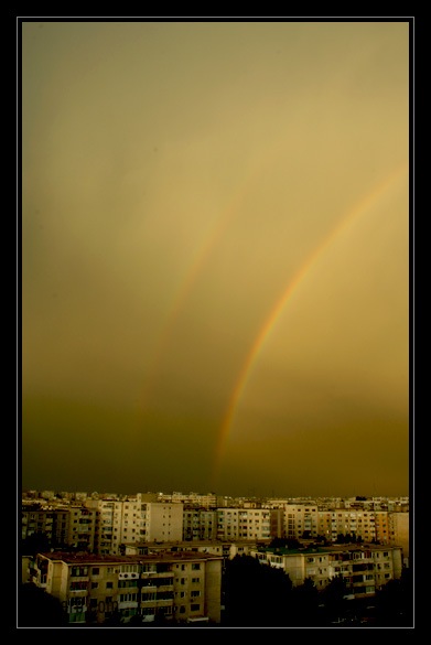 fulger-si-curcubeu2 fulger-si-curcubeu2