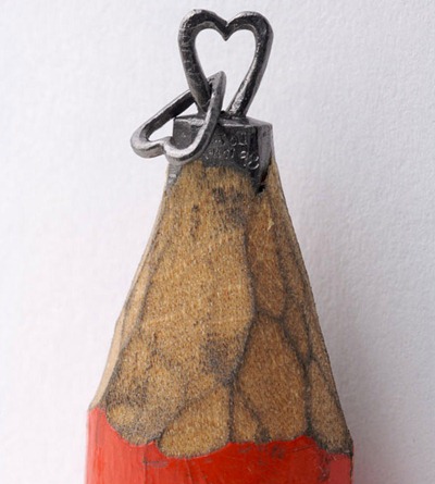 Pencil-Tip-Micro-Sculptures-By-Dalton-Ghetti-10