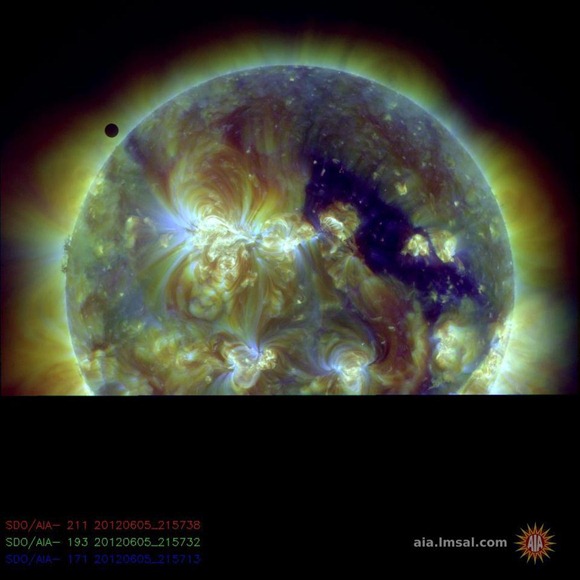 398917_319123451503687_2020810883_n