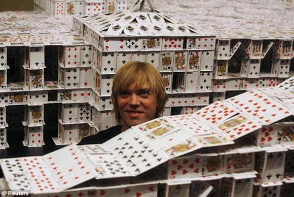 article-1256905-08A81F94000005DC-781_634x426