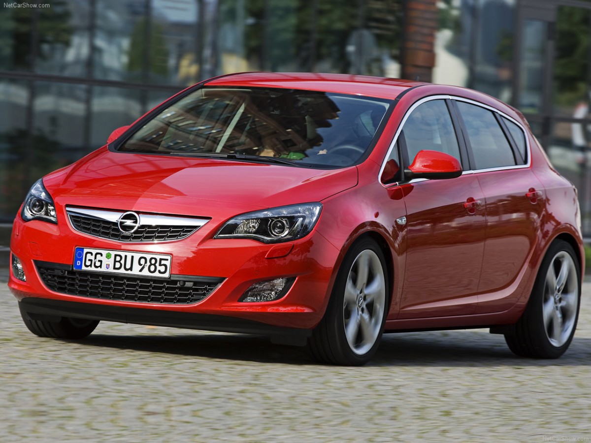 Opel-Astra_2010_1280x960_wallpaper_06